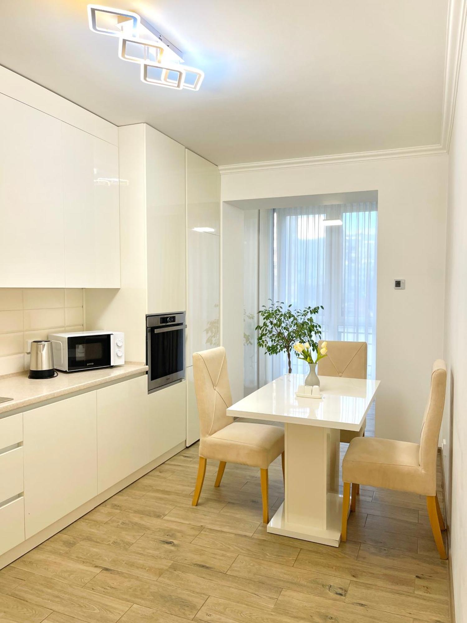 Favorite Citi новобудова тц депот, жк атлант, жк водограй дуже чисто! Apartment