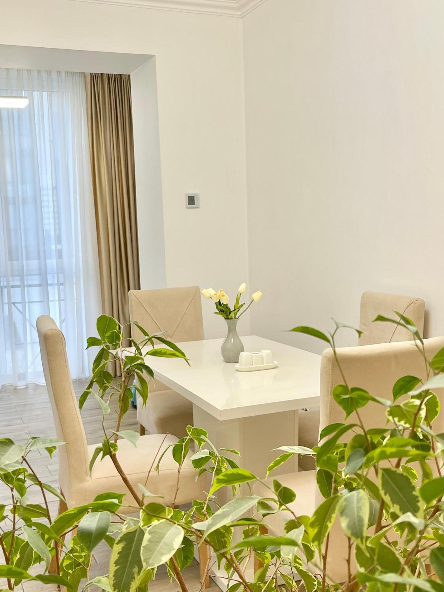 Apartment Favorite Citi новобудова тц депот, жк атлант, жк водограй дуже чисто! Chernivtsi